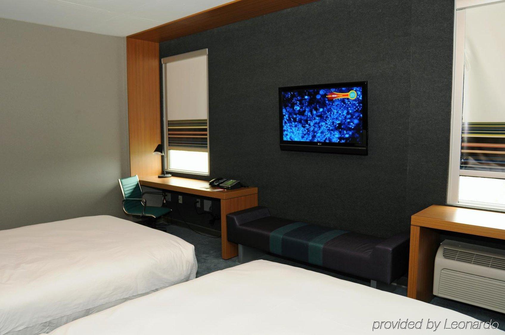 Hotel Aloft Montreal Airport Dorval Zewnętrze zdjęcie